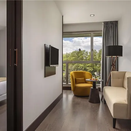 Hotell Nh Collection