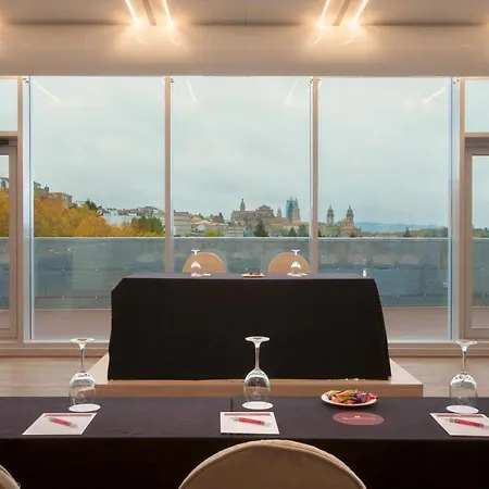 Hotell Nh Collection 5*